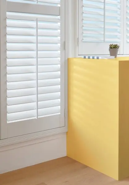 Palm Beach Polysatin Shutters framecutout detail